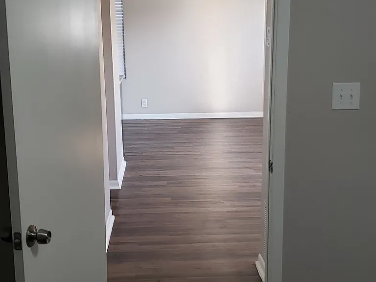 737 Commerce St #2A — Photo 7