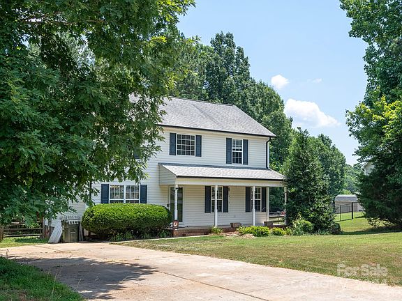 3rd image of 5112 Sawbill Ln