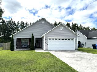 2000 Wt Whitehead Dr, Jacksonville, NC 28546