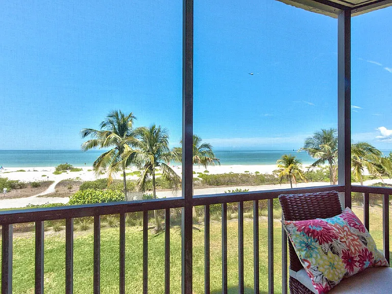 7500 Estero Blvd #202 — Photo 8