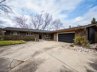 1522 Blackhawk Trl, Benton Harbor, MI 49022