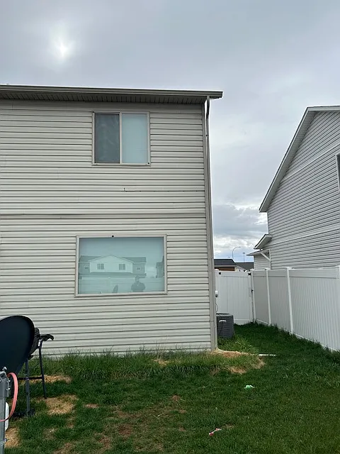 3 bed, 2.5 bath, 1458 sqft, $1,995 — Photo 2
