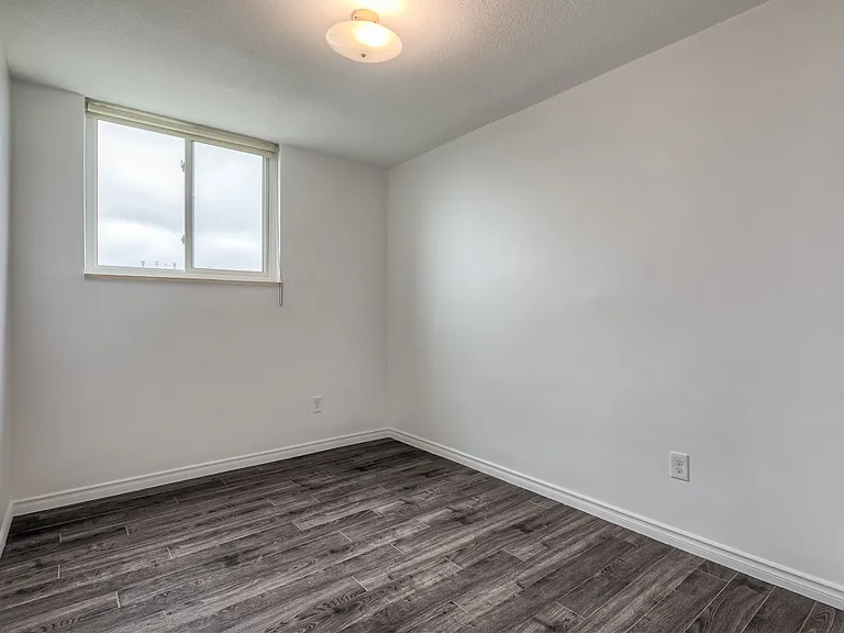 1350 York Mills Rd #1802 — Photo 15