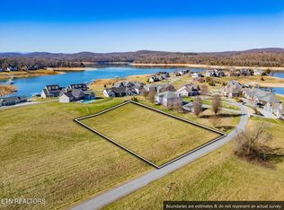 475 Shainas Pl, Sharps Chapel, TN 37866