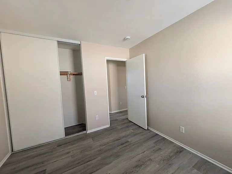 28623 Avalon Ave — Photo 23