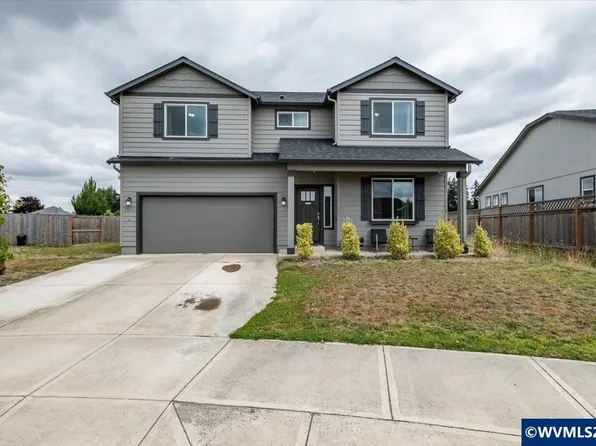 1323 Chukar St, Stayton, OR 97383