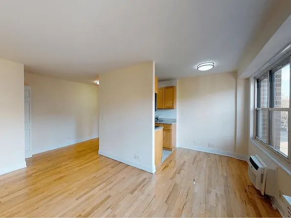 123-33 83rd Ave #302, Kew Gardens, NY 11415
