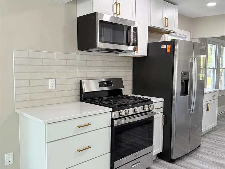266 W Bennett Ave — Photo 12