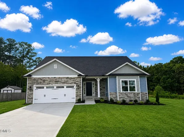 103 Jackson Ridge Way, Pikeville, NC 27863