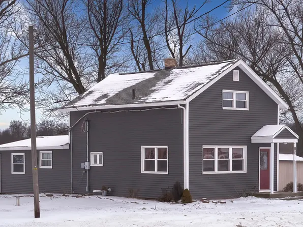 9842 Wayne Trce, Fort Wayne, IN 46816