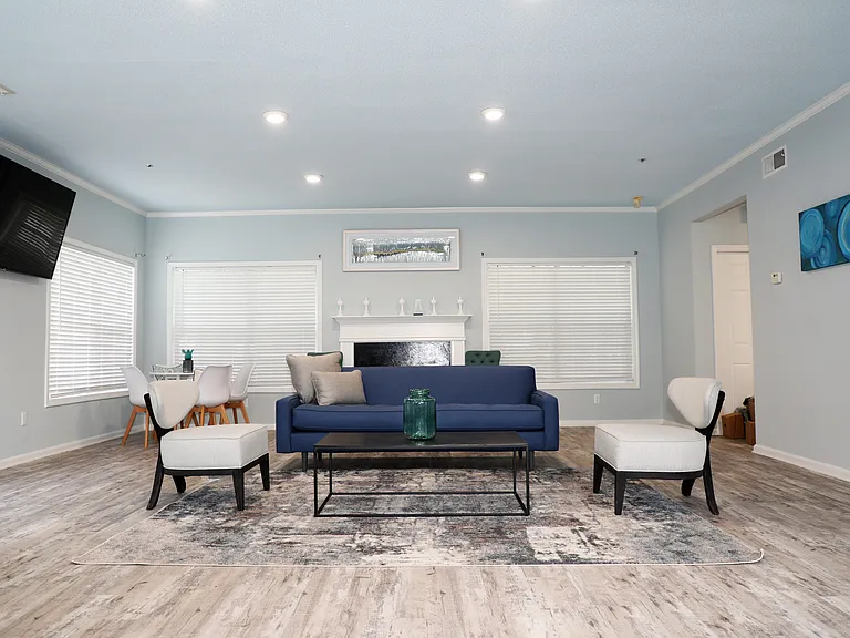 Bristol Creek Apartment Homes — Photo 16