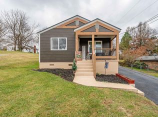 910 Cedar Grove Rd, Johnson City, TN 37601