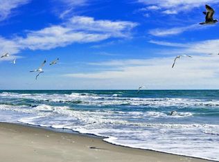 757 Vecuna Rd, Atlantic Beach, FL 32233