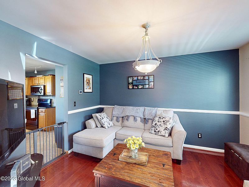 3rd image of 16 Gailor Road