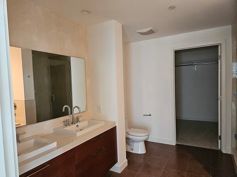 9 Macarthur Pl #N604 — Photo 21
