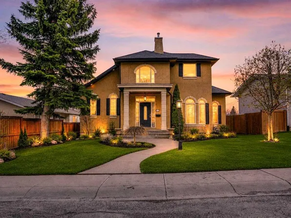 5107 NE Carney Rd NW, Calgary, AB T2L 1G1