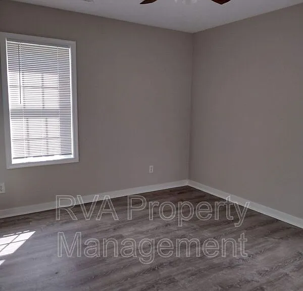6105 Varina Point Ln — Photo 4