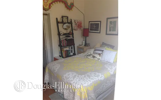 Rented by Douglas Elliman | media 27