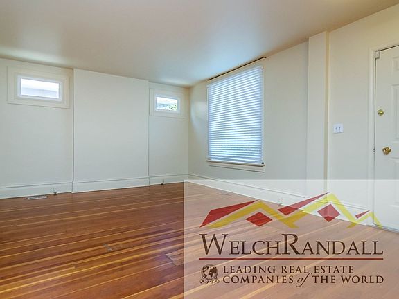 3rd image of 366 E Redondo Ave