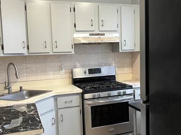 144 Old Bergen Rd, Jersey City, NJ