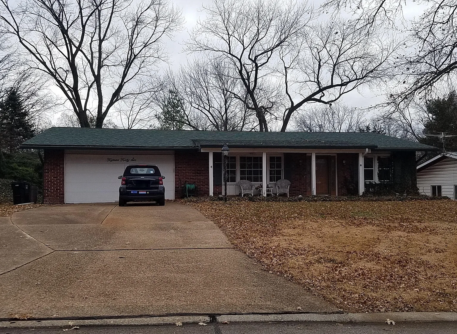 1546 Fontana Dr photo 1