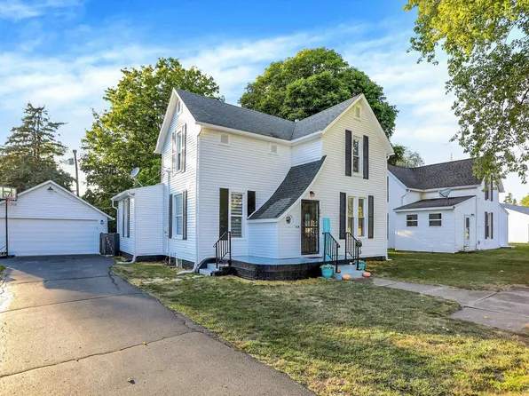 306 N Center St, Boswell, IN 47921