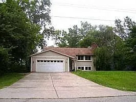 9429 Edward Dr photo 1