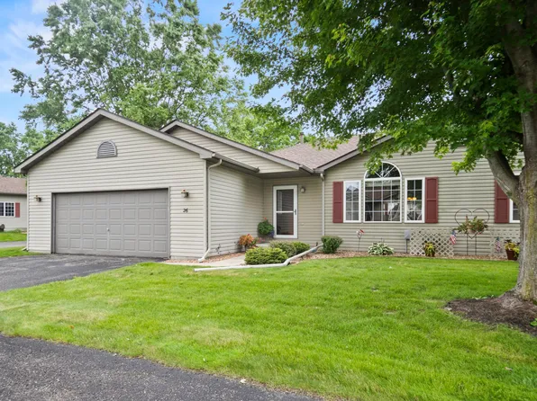 26 Carriage Ln, Owatonna, MN 55060