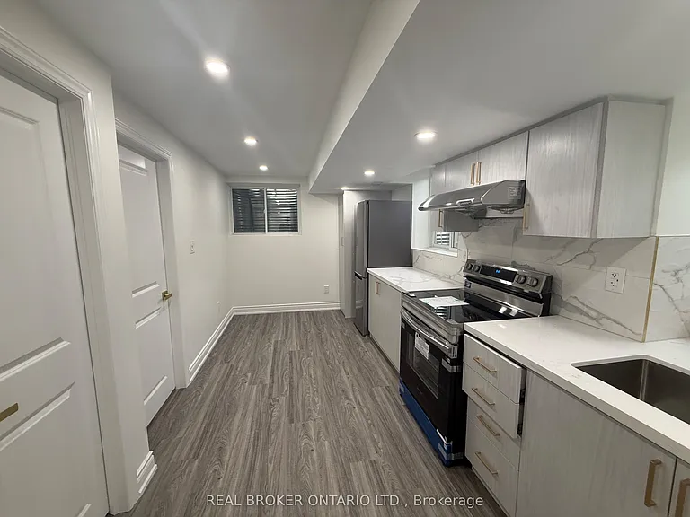 1450 Periwinkle Pl #BASEMENT — Photo 13