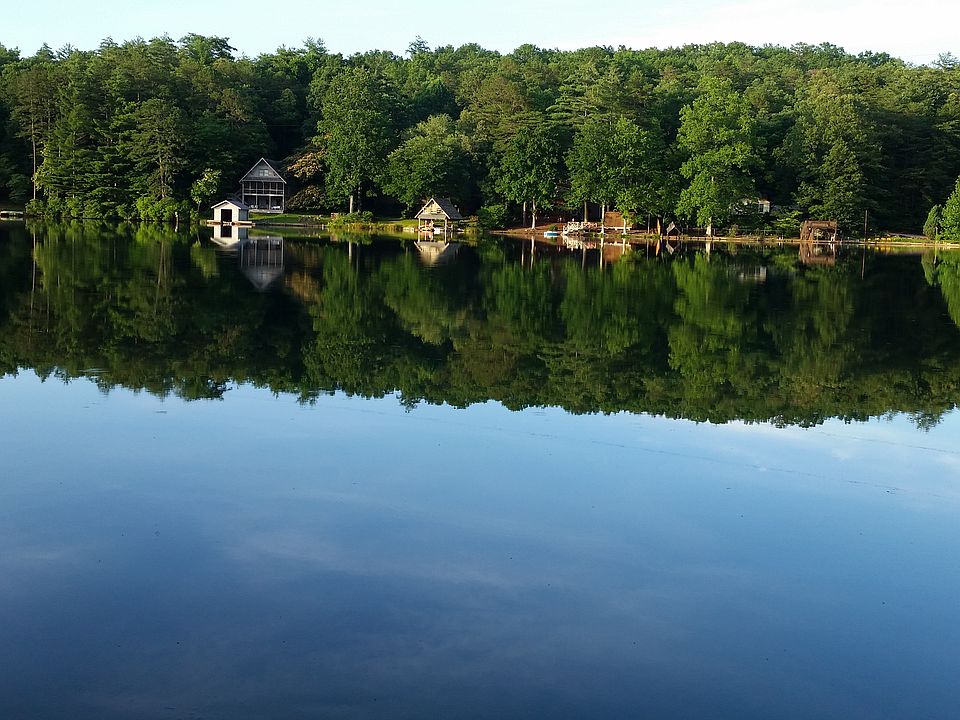 Mountain Rest Lake
