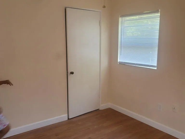 1133 Edith Ave — Photo 17