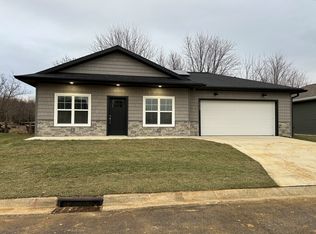 2964 Enclave Ct, Newburgh, IN 47630