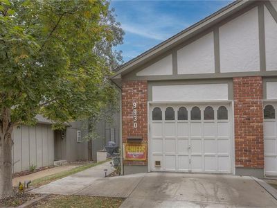 9930 Edelweiss Cir, Merriam, KS, 66203