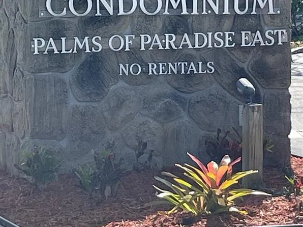 4051 58th St N APT 243, Kenneth City, FL 33709