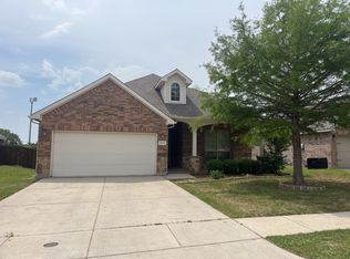 817 Jodie Dr, Weatherford, TX 76087