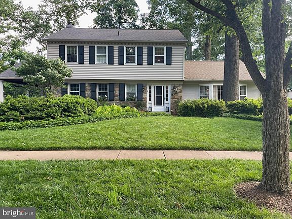 4th image of 625 Goldsborough Dr