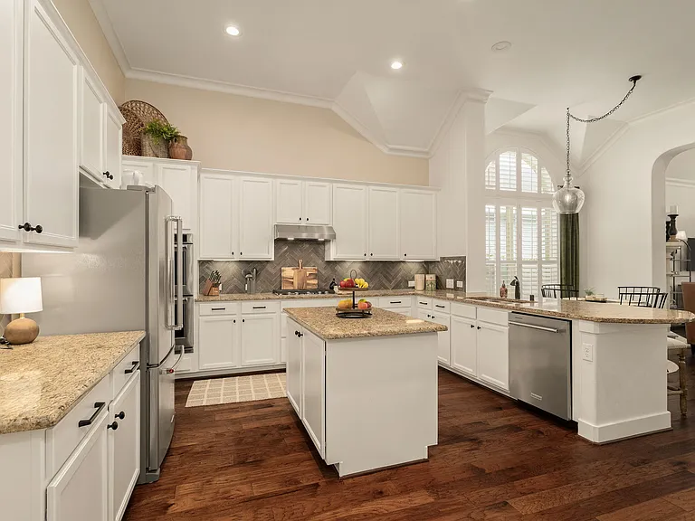 16650 Seminole Ridge Dr — Photo 12