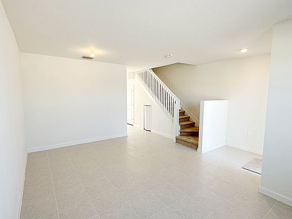 5th image of 2330 NW 125th St #2330HOA