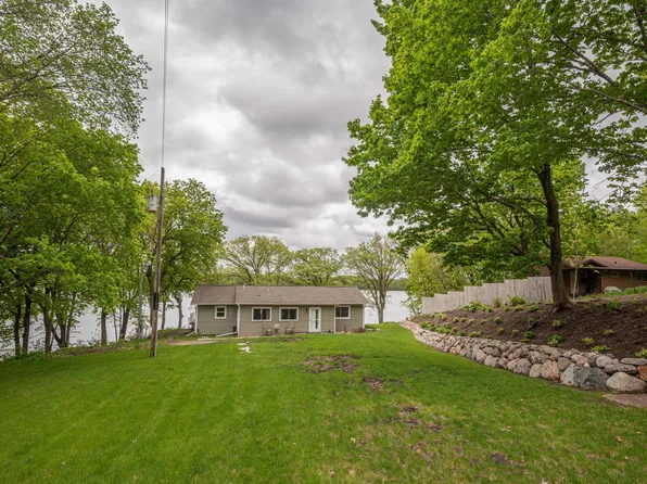 30938 410th St, Dent, MN 56528