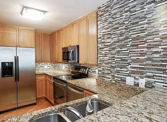 5th image of 195 N Harbor Dr APT 4706