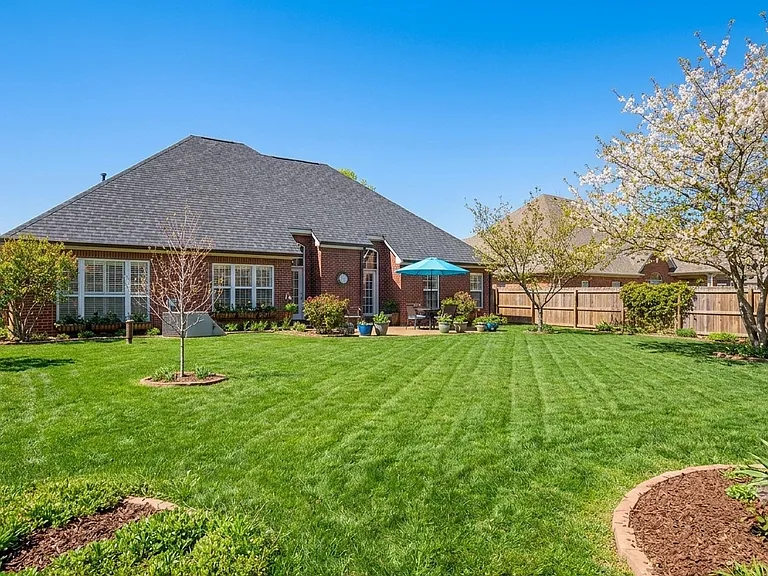 4300 W Braymore Dr — Photo 17