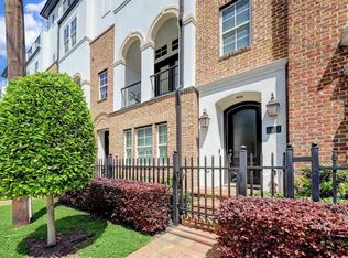 1822 Dart St, Houston, TX 77007