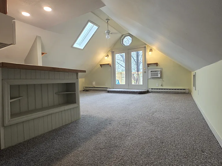 38 Bingham St #3 — Photo 2