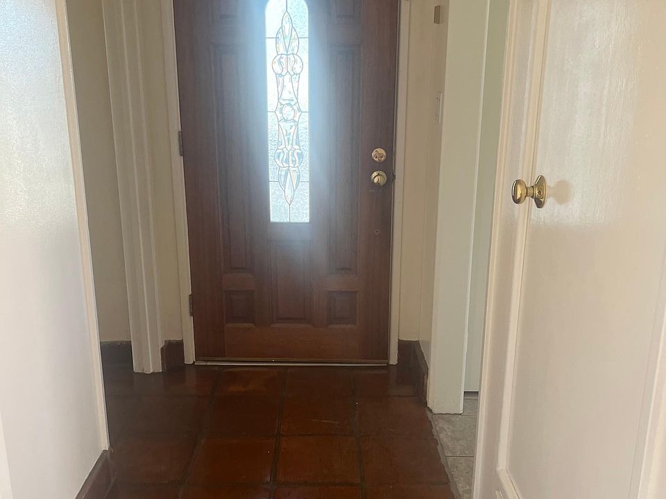 1st image of 1872 N Lynne Dr