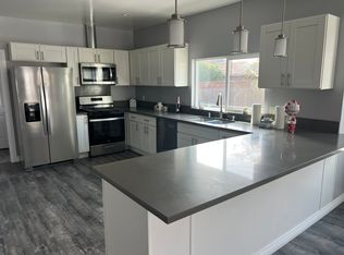 1000 1/2 E 54th St, Los Angeles, CA 90011