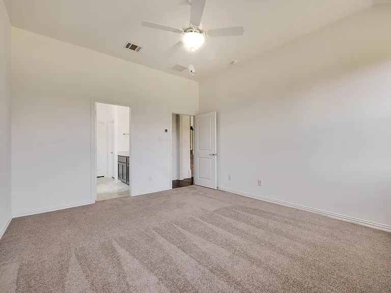 1820 Purtis Creek Dr — Photo 25