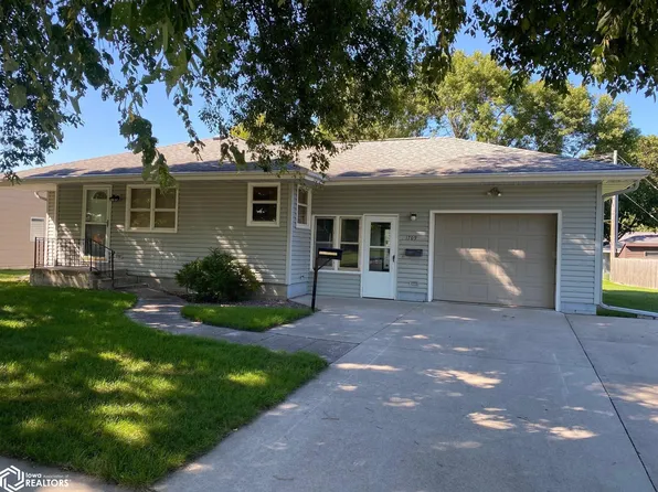 1709 E North St, Algona, IA 50511