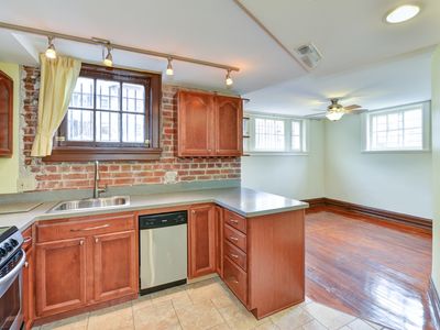 624 Maryland Ave NE APT 9, Washington, DC, 20002