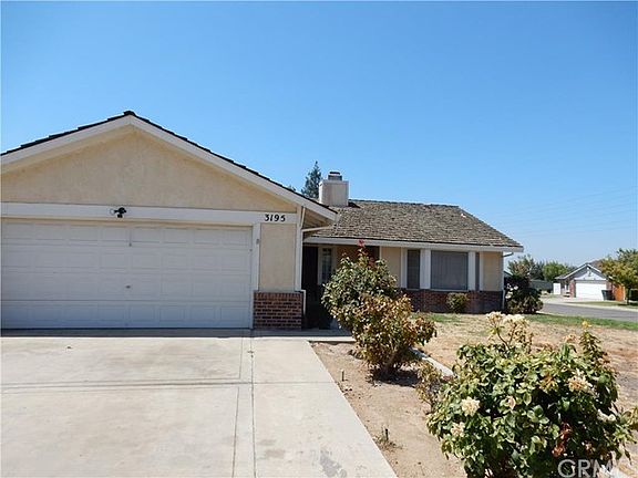 2nd image of 3195 Larch Dr