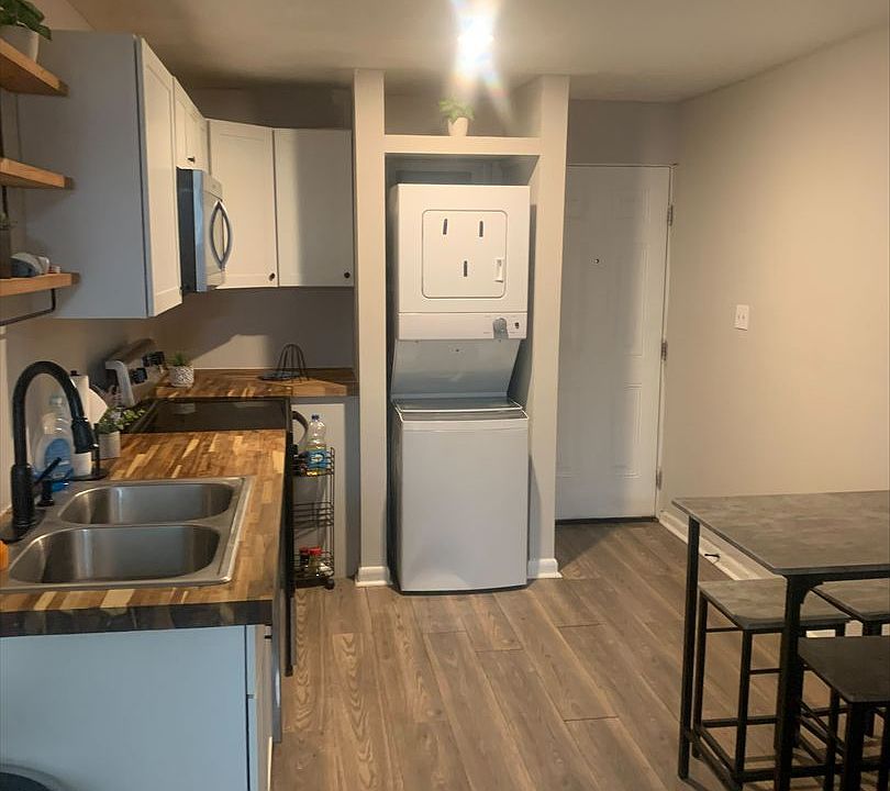 1st image of 1215 32nd St N APT 1